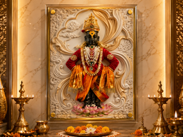 Pandharicha Raja Shri Vitthal: Shringar Portrait – Premium Acrylic Wall Art